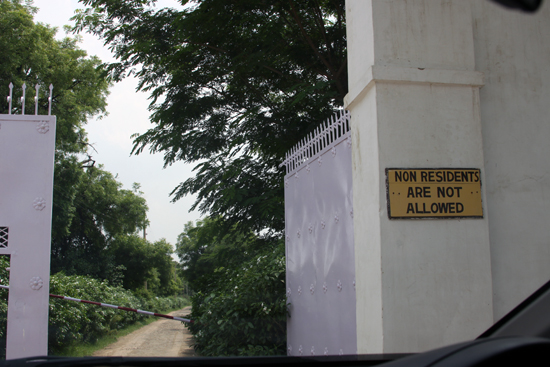 pataudi house gate